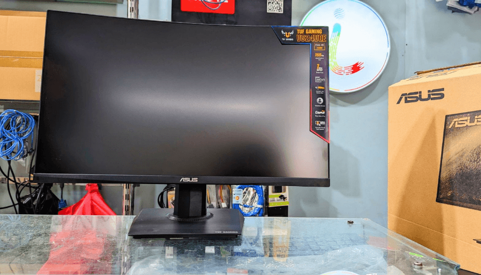 ASUS TUF VG24VQER Curved Gaming Monitor-featured11