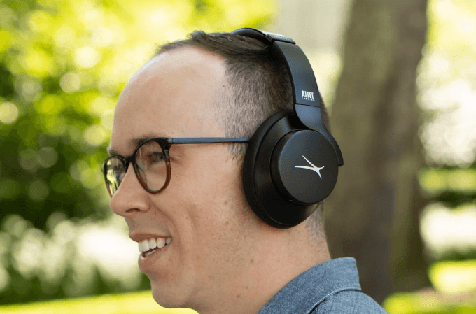 Altec Lansing MZX660 Noise Cancelling Headphone User Manual