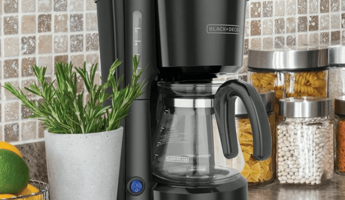 BLACK DECKER CM0700BZ 4-in-1 5-Cup Coffee Maker-featured