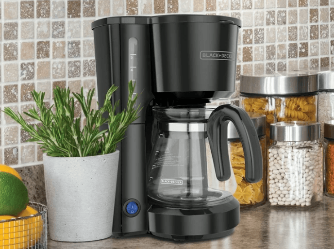 BLACK DECKER CM0700BZ 4-in-1 5-Cup Coffee Maker Manual