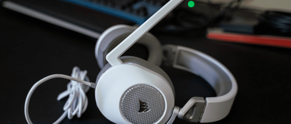 Corsair HS65 Surround Wired Gaming Headset-featured