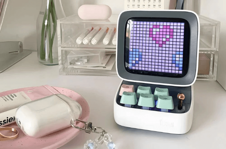 Divoom Ditoo Pixel Art Bluetooth Speaker-featured