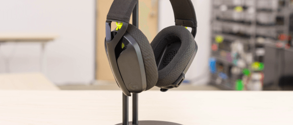 Logitech G435 LIGHTSPEED Wireless Bluetooth Gaming Headset User Manual-feat