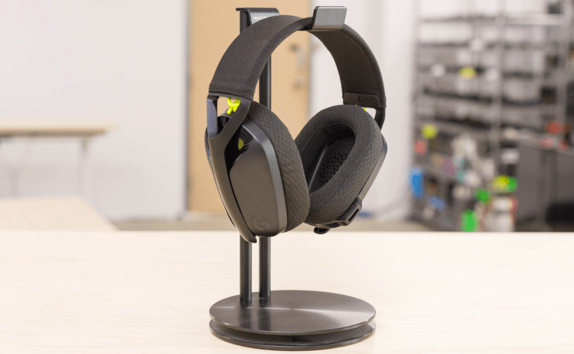 Logitech G435 LIGHTSPEED Wireless Bluetooth Gaming Headset User Manual