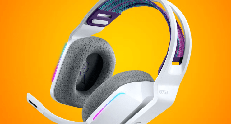 Logitech G733 Lightspeed Wireless Gaming Headset-featured