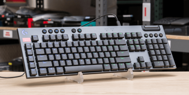 Logitech G915 RGB Mechanical Gaming Keyboard User Manual Logitech G915 RGB Mechanical Gaming Keyboard-featured