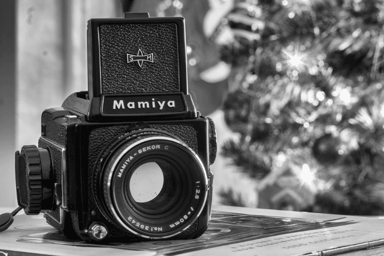 Mamiya M645 Film Camera User Manual