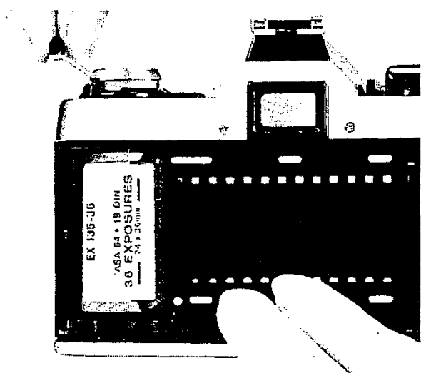 Minolta XG-1 Film Camera 26
