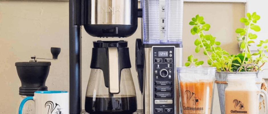 Ninja CM401 Specialty 10-Cup Coffee Maker-featured