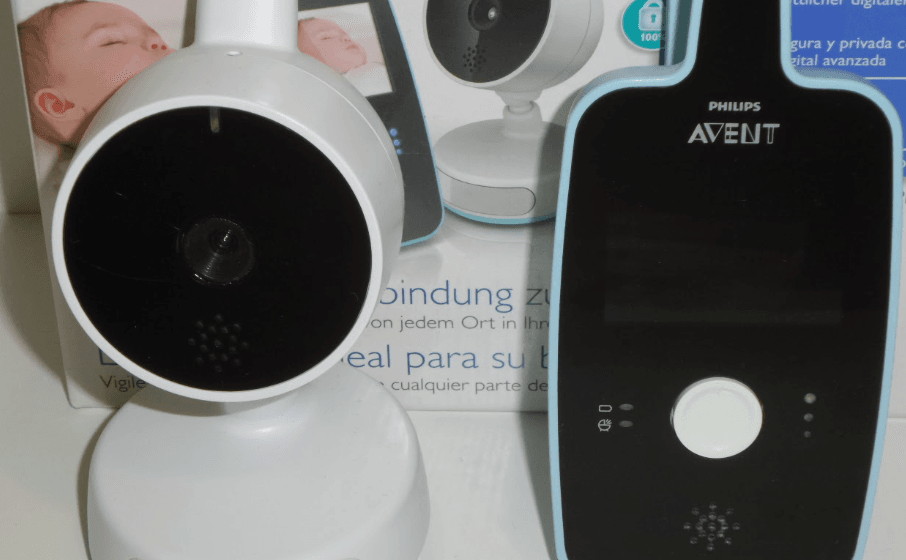 Philips Avent SCD603 Digital Video Baby Monitor User Manual Philips Avent SCD603 Digital Video Baby Monitor User Manual-feat