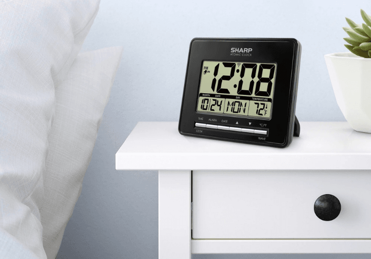 SHARP SPC1010ODX Accu-Set Digital Wall Clock User Manual