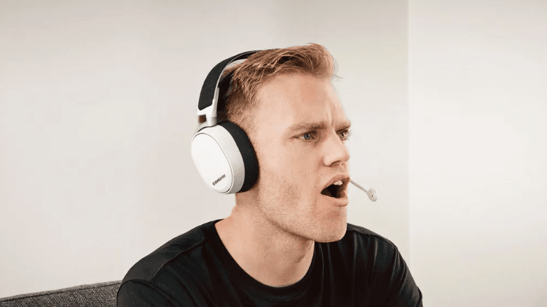 SteelSeries Arctis 3 Bluetooth Wired Gaming Headset User Manual