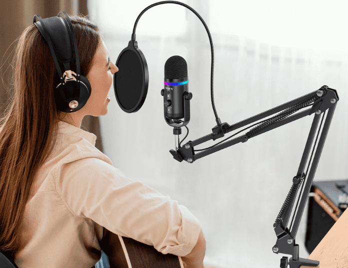 TECURS MR03 RGB Gaming Microphone-featured