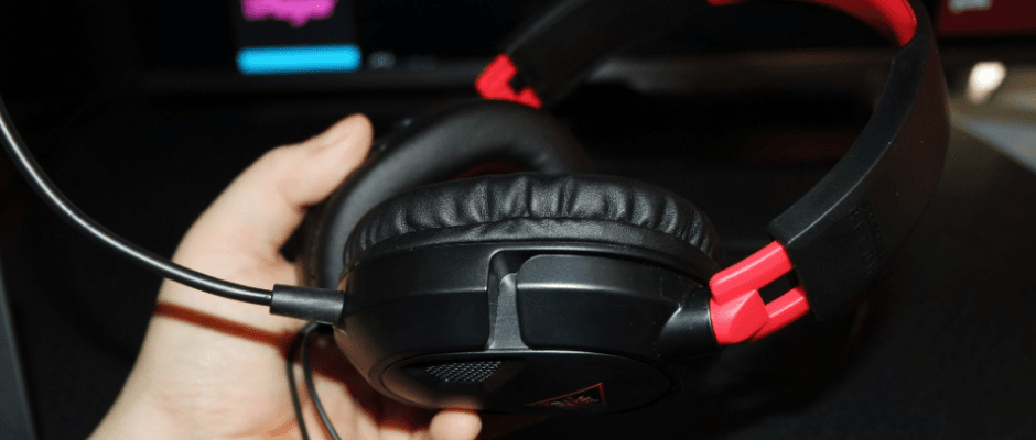 Turtle Beach Recon 50 Xbox Gaming Headset User Manual Turtle Beach Recon 50 Xbox Gaming Headset-featured