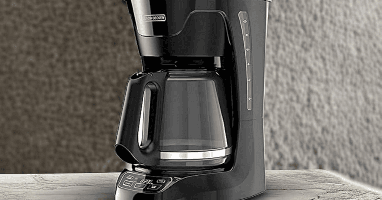 BLACK DECKER CM1070B 12-Cup Programmable Coffeemaker Manual BLACK DECKER CM1070B 12-Cup Programmable Coffeemaker-featured