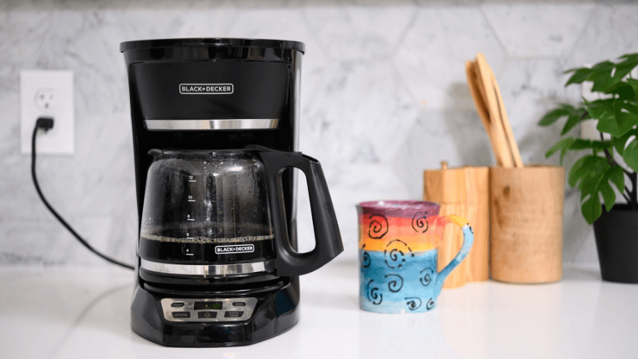 BLACK DECKER CM1165GY 12-Cup Digital Coffee Maker Manual