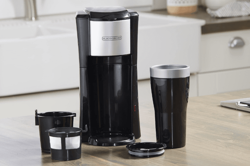 BLACK DECKER CM618 Single Serve Coffee Maker User Manual