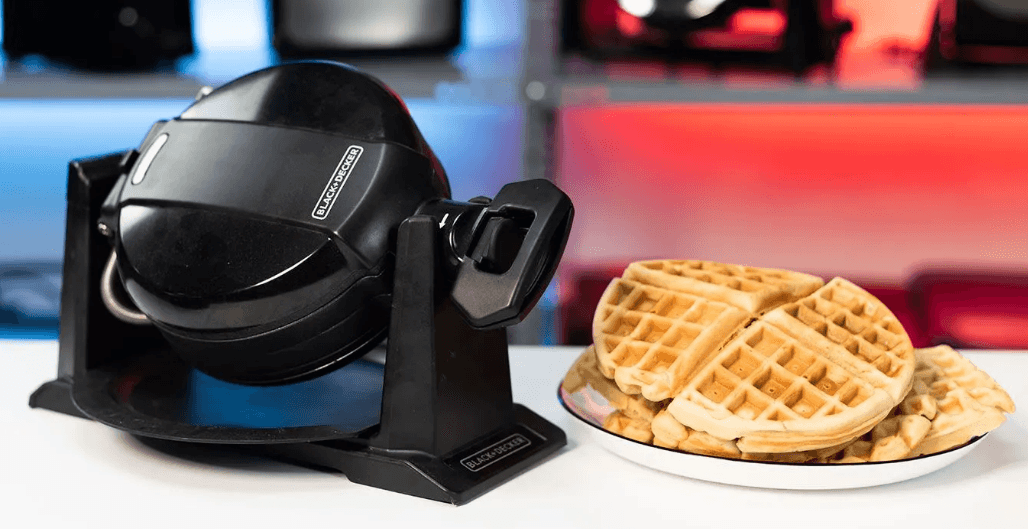 BLACK DECKER WMD200B Rotating Waffle Maker User Manual