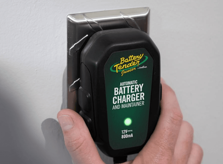 Battery Tender Junior Battery Charger-featured