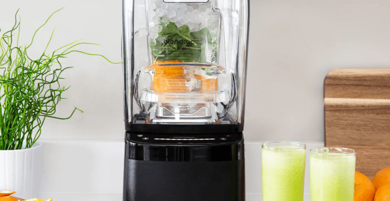 Blendtec Professional Series 800 Blender-featured