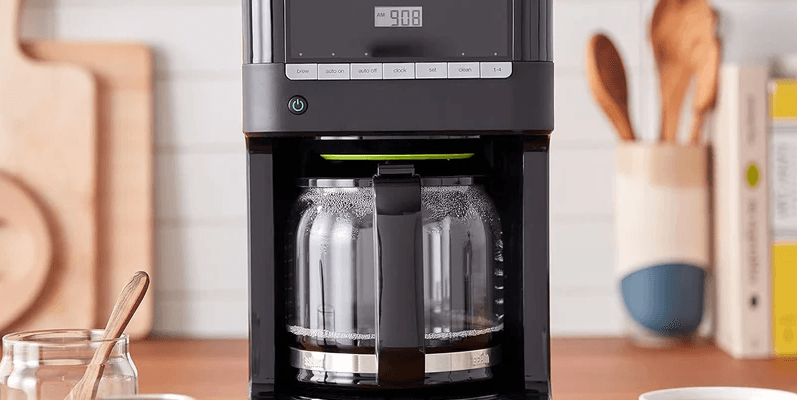 Braun KF7000 BrewSense Drip Coffee Maker Instruction Manual Braun KF7000 BrewSense Drip Coffee Maker-featured