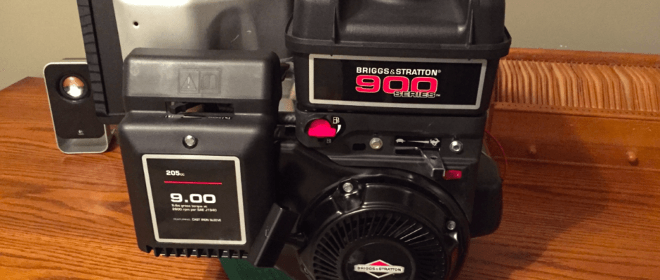 Briggs and Stratton Power Built 900 Series Engine Manual-feat