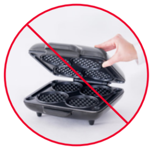 DASH DMMW400 Multi Mini Waffle Maker Instruction Manual DASH DMMW400 Multi Mini Waffle Maker-2