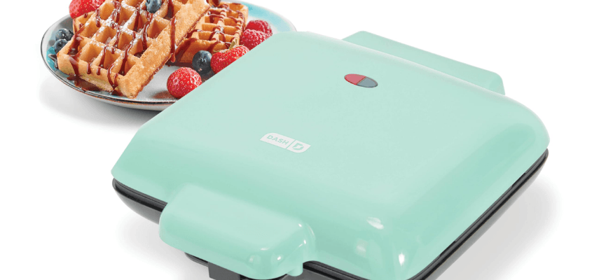 Dash DNMWM400 Deluxe No-Drip Waffle Maker Instruction Manual DASH DMMW400 Multi Mini Waffle Maker-featured