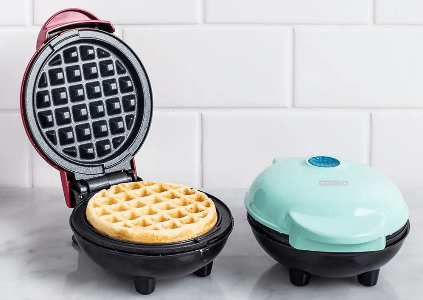 DASH DMW001 mini waffle maker Instruction Manual