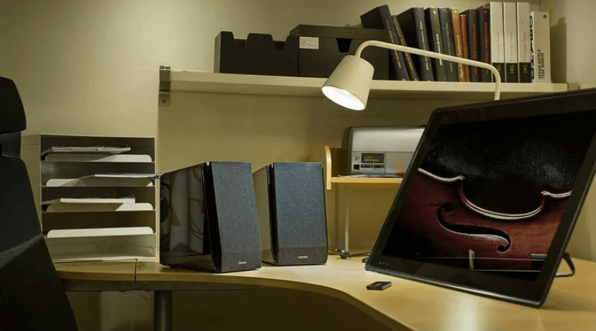 Edifier R1850DB Active Bookshelf Speakers User Manual