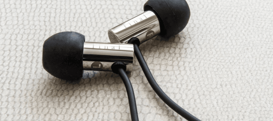 Final E3000 in-Ear Headphones-featured