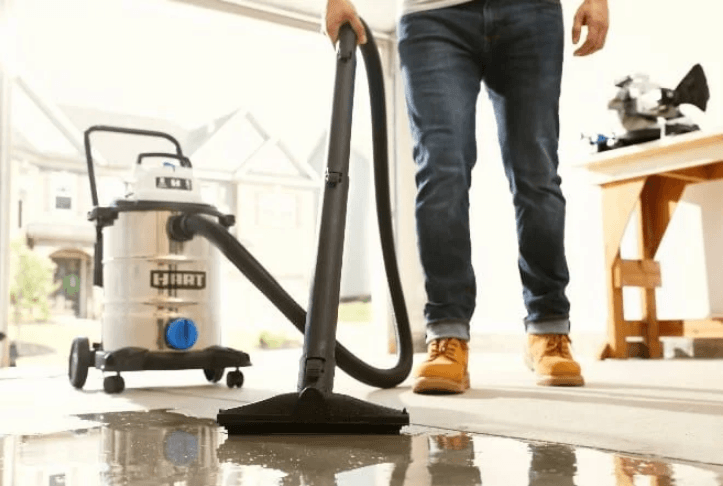 HART VOC812SW 3701 8 Gallon Wet Dry Vaccum-featured