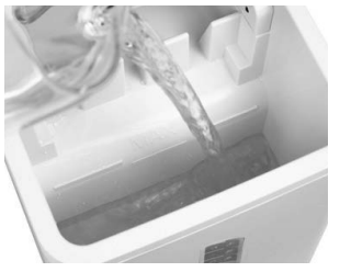 Igloo IGLICEBSC26 Automatic Self Cleaning Ice Maker-3