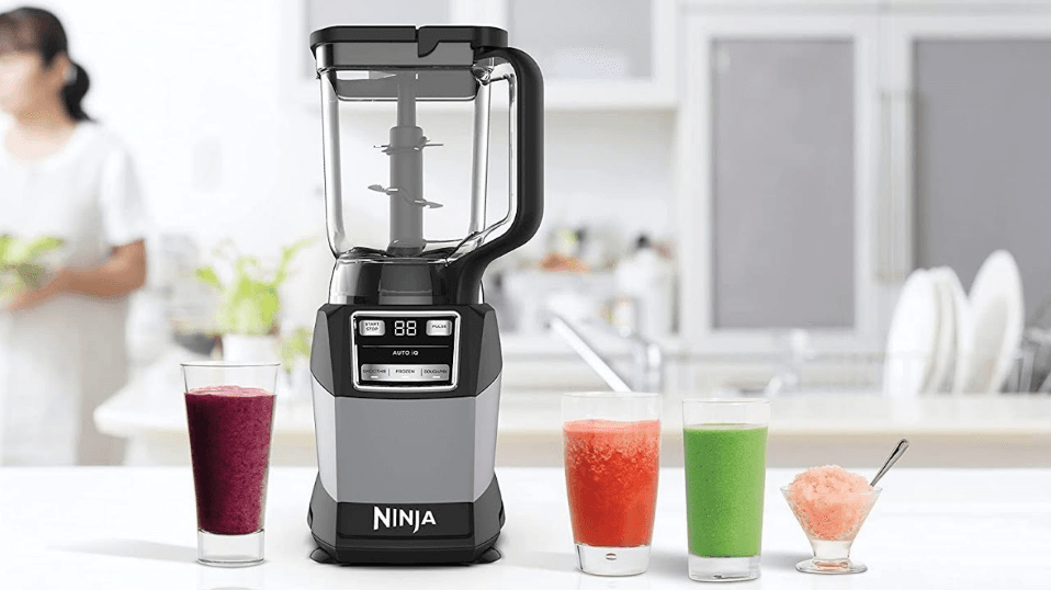 Ninja AMZ493BRN Compact Kitchen System Blender User Manual