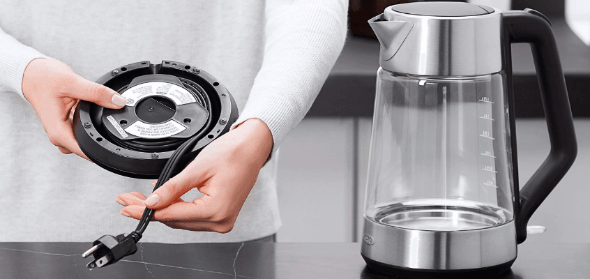 OXO Brew Cordless Glass Electric Kettle-featured