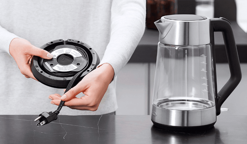 OXO Brew Cordless Glass Electric Kettle-featured