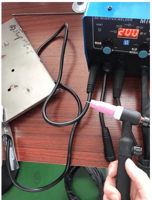 S7 MIG 200 Welder 22