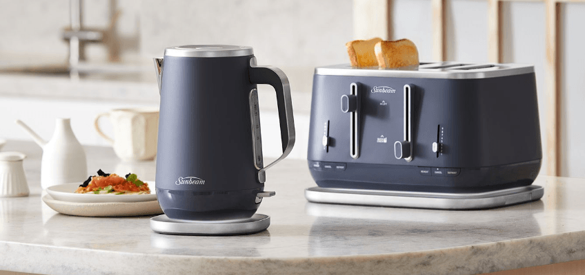 Sunbeam 3911 Wide Slot 4-Slice Toaster User Manual Sunbeam 3911 Wide Slot 4-Slice Toaster-featured