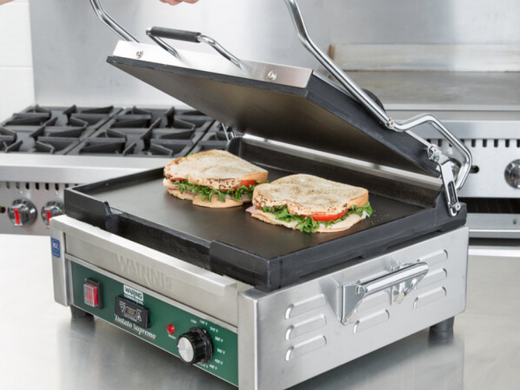 Waring Commercial WPG250 Large Panini Grill-featured
