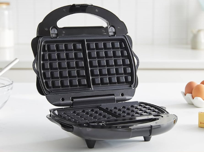 Amazon Basics B0BCPT6JLY 3-in-1 Waffle Maker User manual