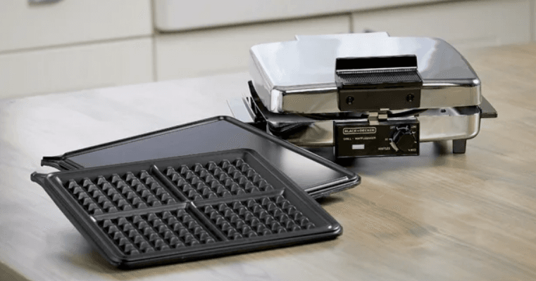 Black Decker G48TD Waffle Maker-featured
