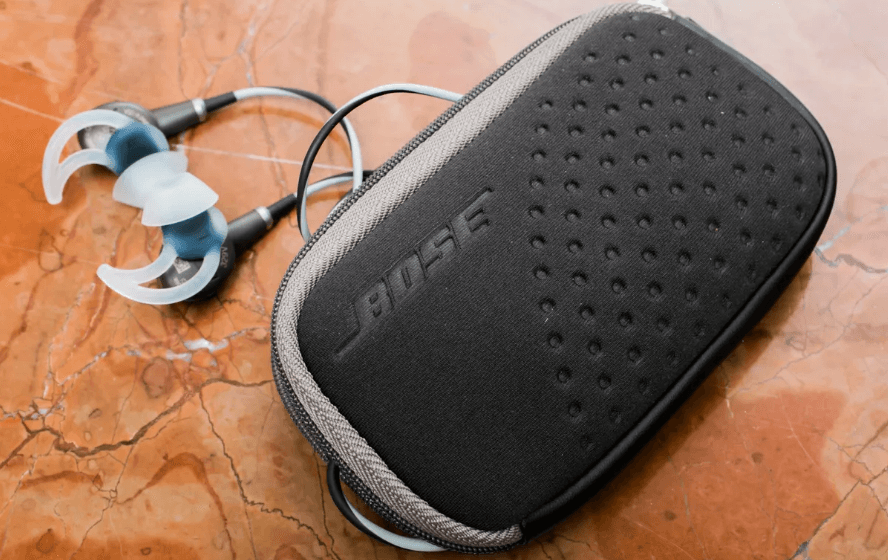 Bose QuietComfort 20 Headphone-featured