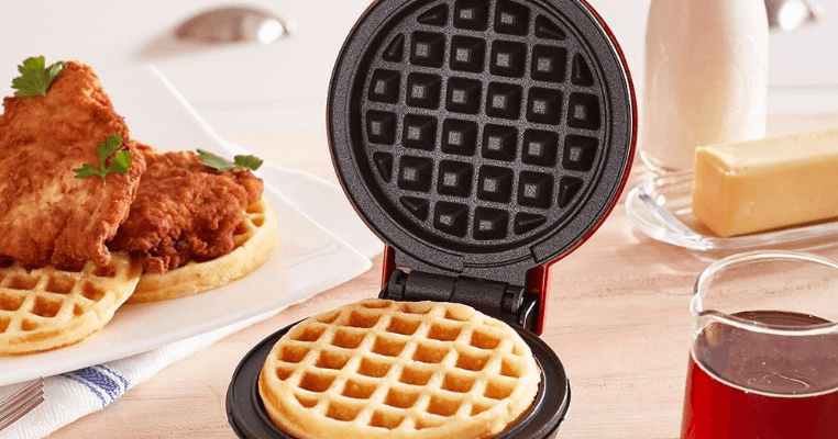 Dash DMG001 Mini Maker Portable Grill Machine-featured