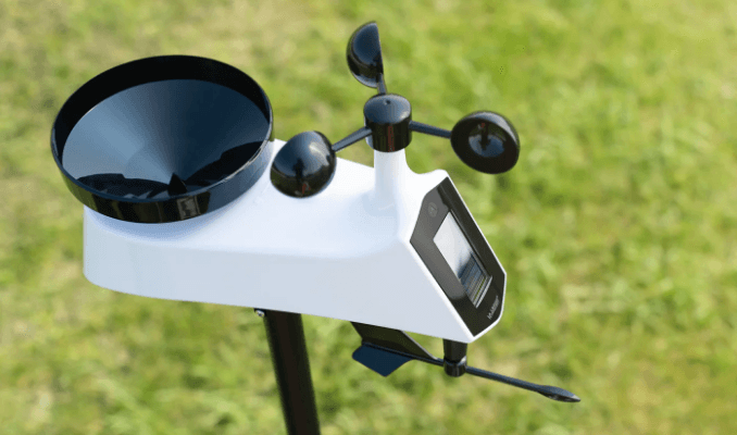 La Crosse TX145WSDR Cyclone Wind And Rain Sensor-featured