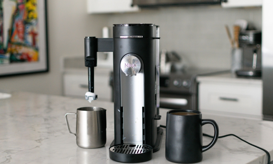 Ninja PB051 Pod and Grounds Coffee Maker User Guide