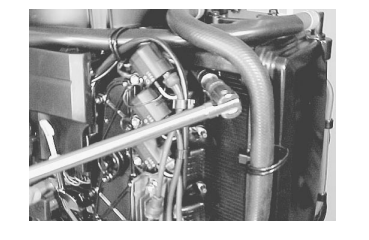 Suzuki DF-25 Outboard Motor30