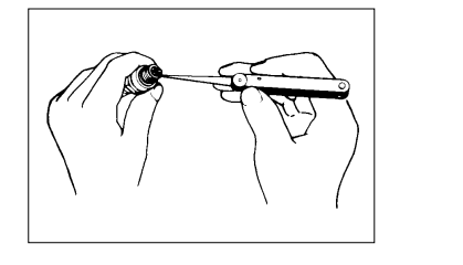 Suzuki DF-25 Outboard Motor32