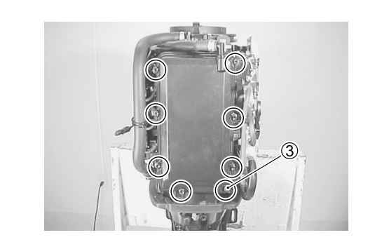 Suzuki DF-25 Outboard Motor36