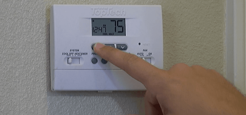 TopTech TT-P-411 Programmable Thermostat-featured