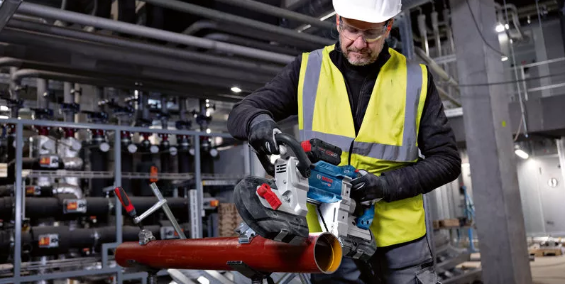 Bosch GCB 18V-127 Professional Cordless Band Saw-featured